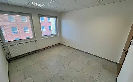 Pronájem kanceláře 13 m², Národní třída, Hodonín