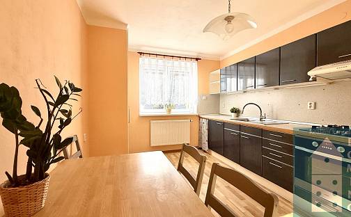 Pronájem bytu 2+1 56 m², Vrobelova, Kroměříž