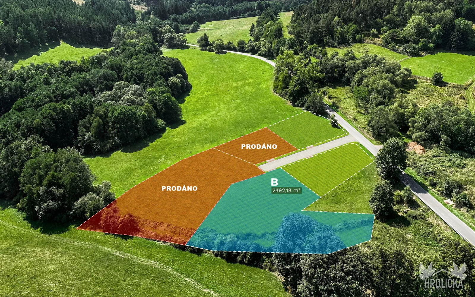 Prodej stavebního pozemku 864 m² – fotografie 3