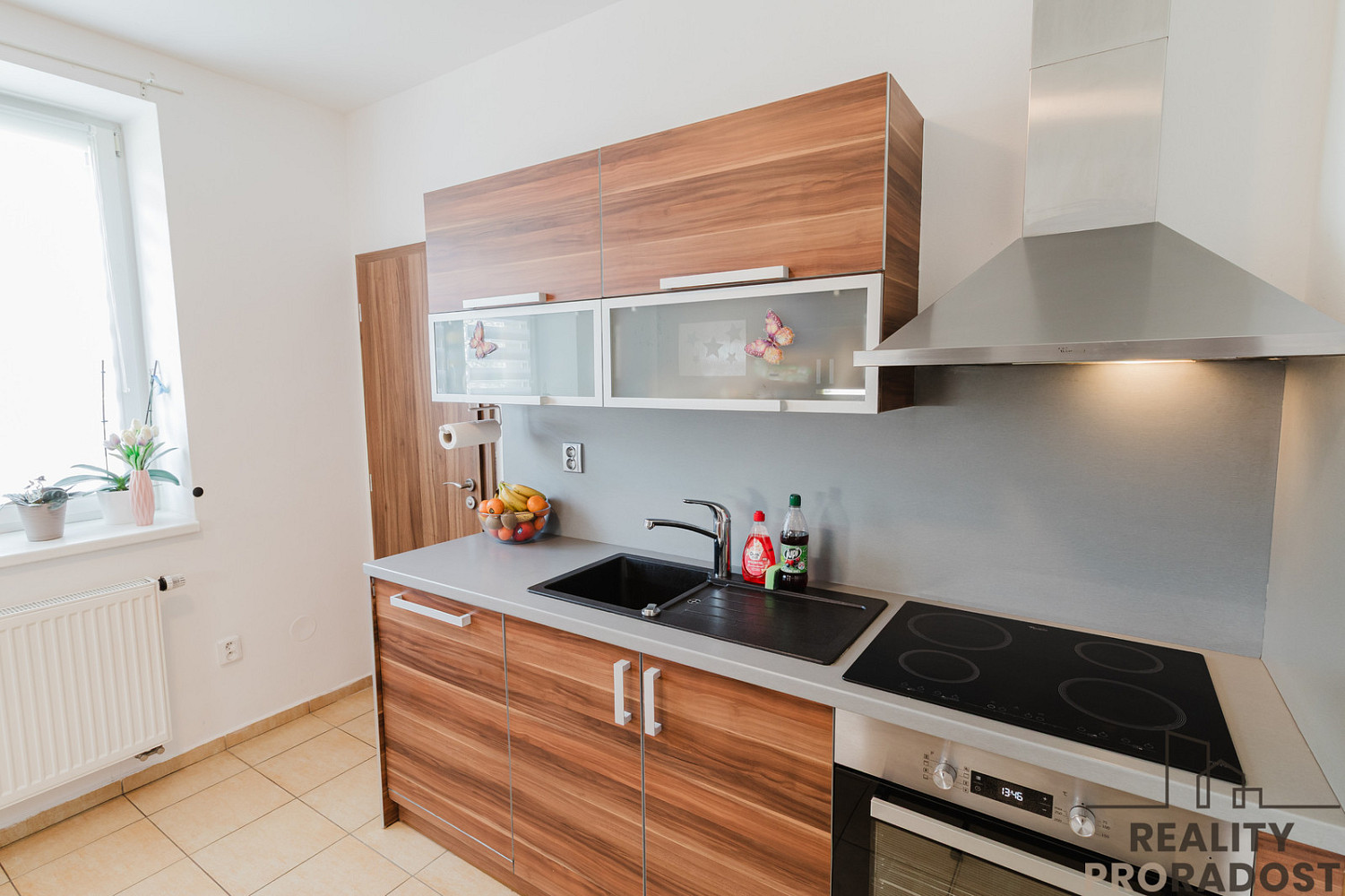Prodej domu 100 m² s pozemkem 300 m² – fotografie 3