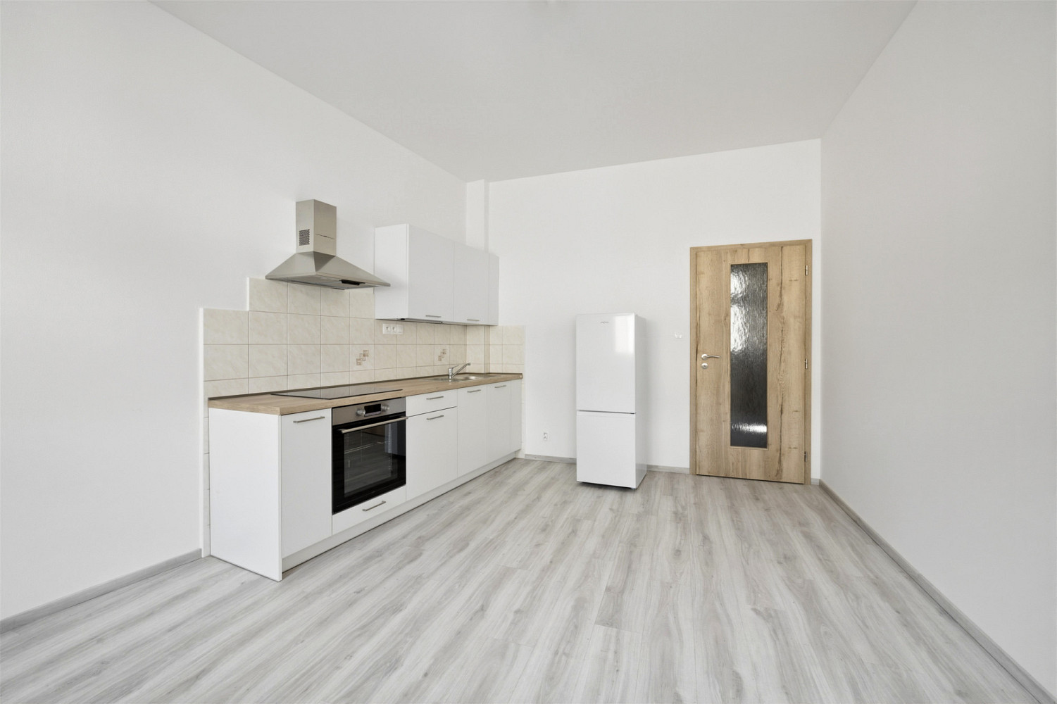 Pronájem bytu 1+1 34 m² — photo 2