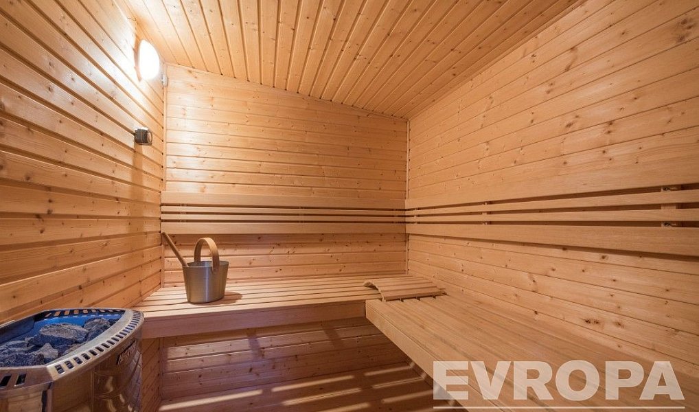 Prodej domu 260 m² s pozemkem 70 485 m², Bojanovice – náhled fotky 19