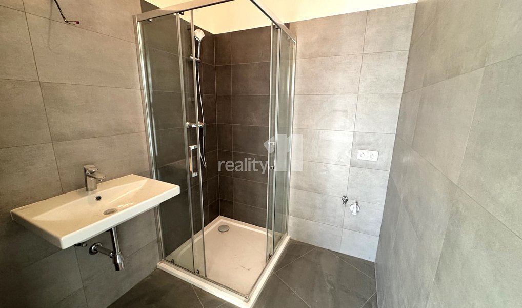 Prodej bytu 2+kk 76 m², Praha – náhled fotky 10