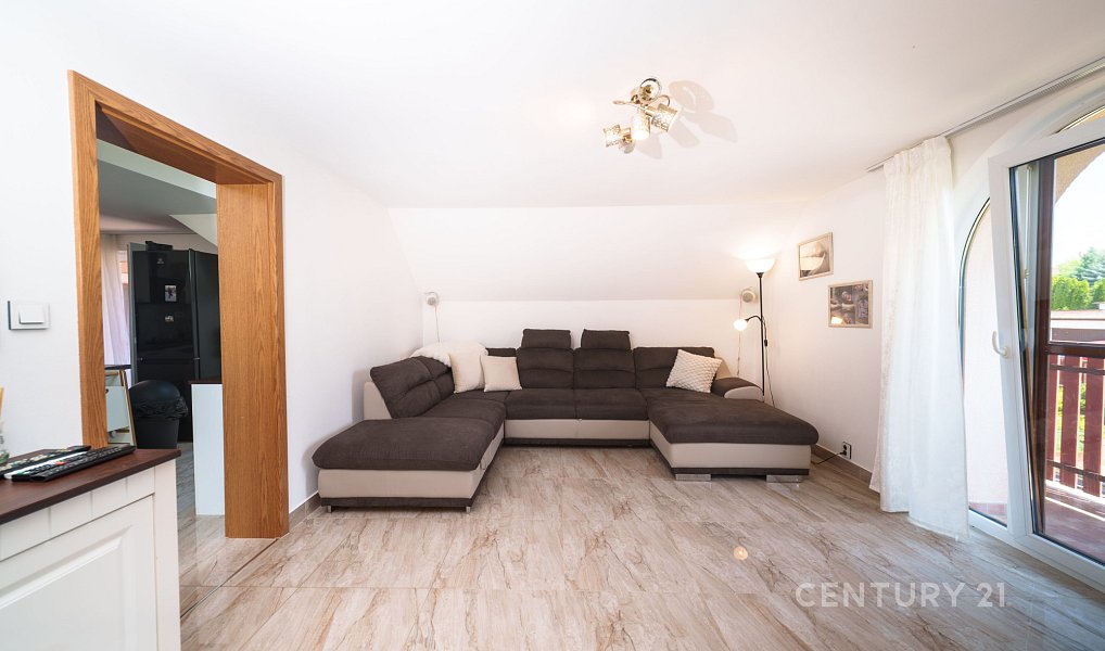 Prodej domu 545 m² s pozemkem 2 148 m², Chlumčany – náhled fotky 31