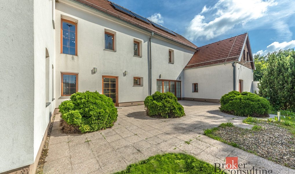 Prodej komerčního objektu (jiného typu) 900 m², Liběšice – náhled fotky 8