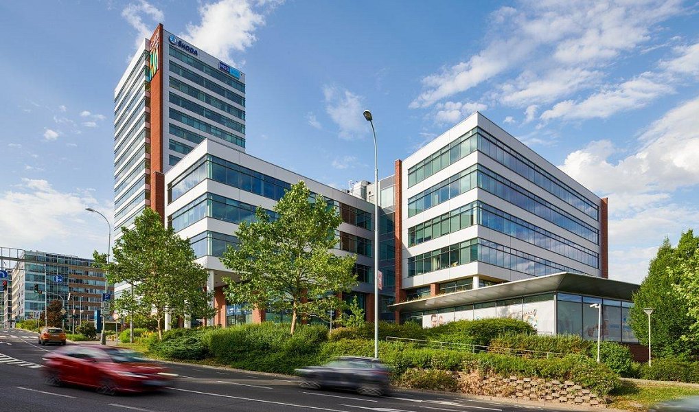 Pronájem kanceláře 454 m², Praha – náhled fotky 3