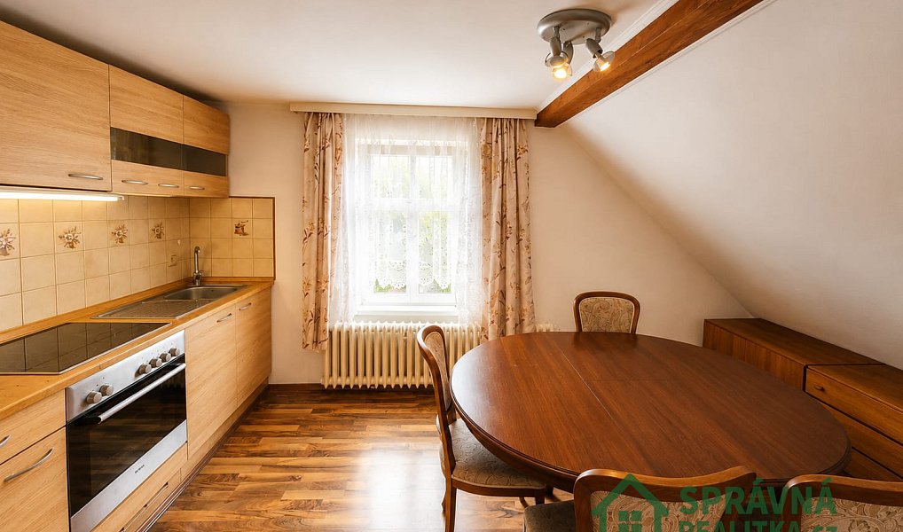Prodej ubytovacího objektu 298 m², Bečov nad Teplou – náhled fotky 5