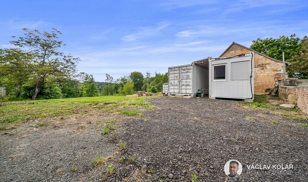Prodej stavebního pozemku 1 805 m², Hořice – náhled fotky 6