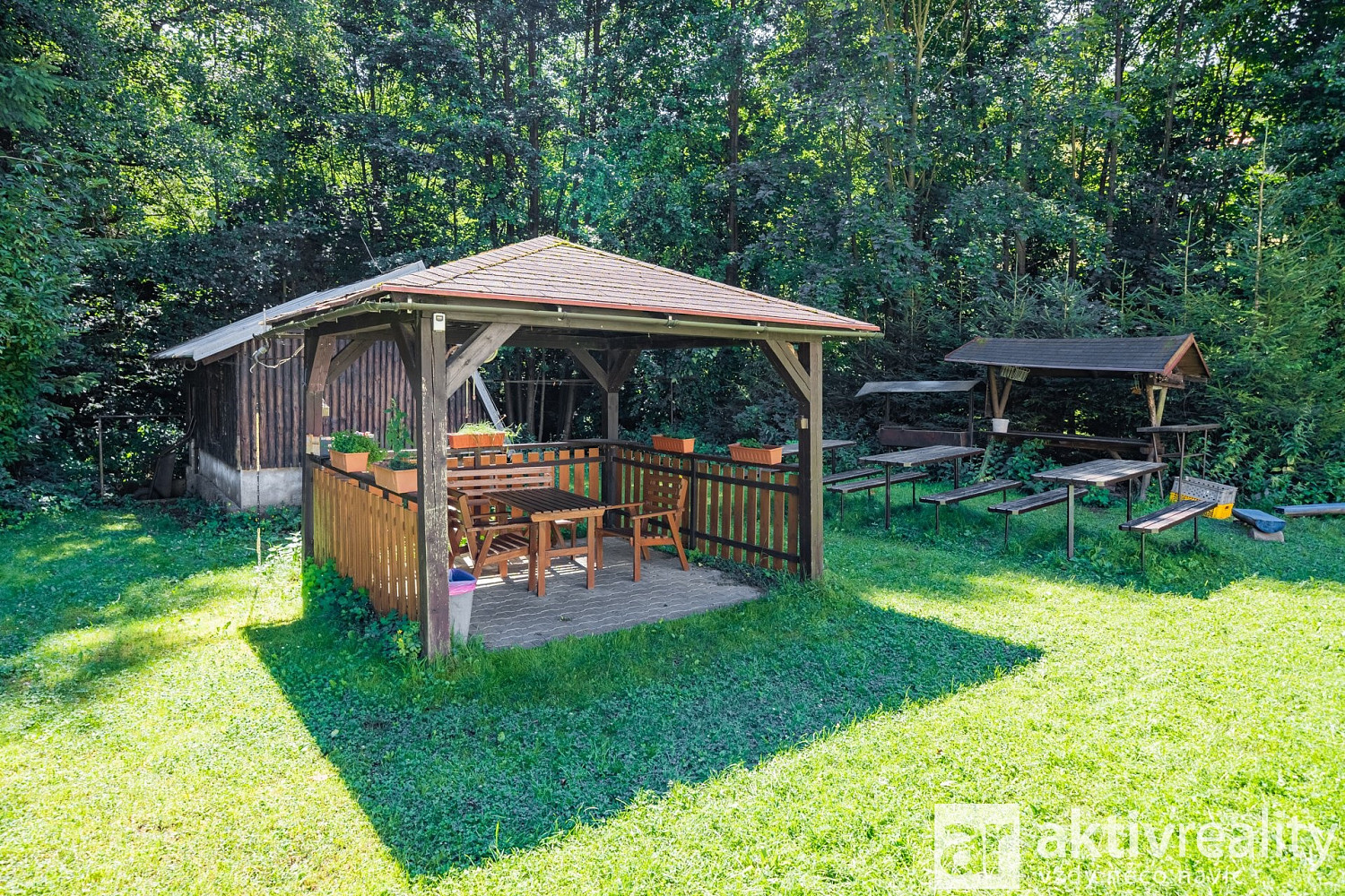 Prodej ubytovacího objektu 556 m² — photo 4