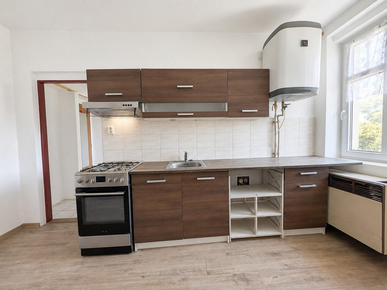 Pronájem bytu 1+1 37 m²
