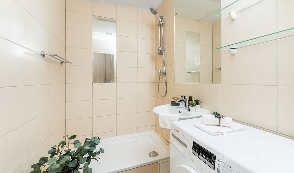 Prodej bytu 2+kk 42 m², Praha – náhled fotky 8