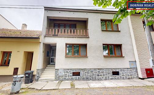Prodej domu 180 m² s pozemkem 353 m², Zámecká, Bučovice, okres Vyškov