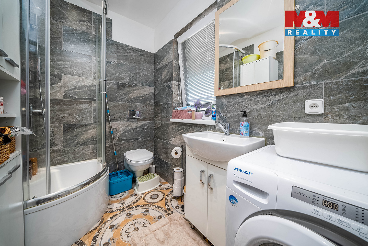 Prodej nájemního domu, činžáku 1 190 m² – fotografie 4