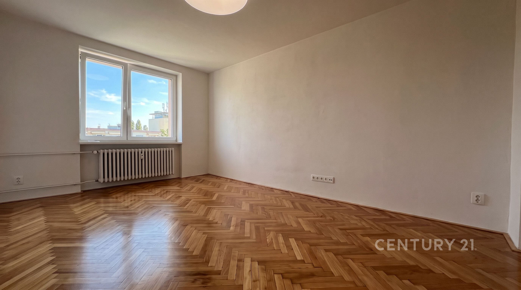 Pronájem bytu 3+1 72 m² – fotografie 4
