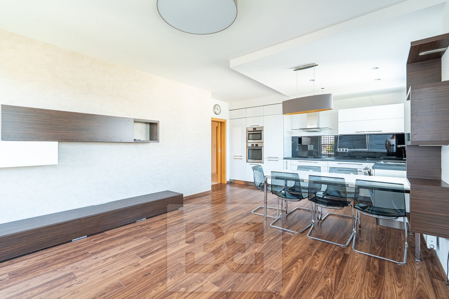 Pronájem bytu 3+kk 70 m²