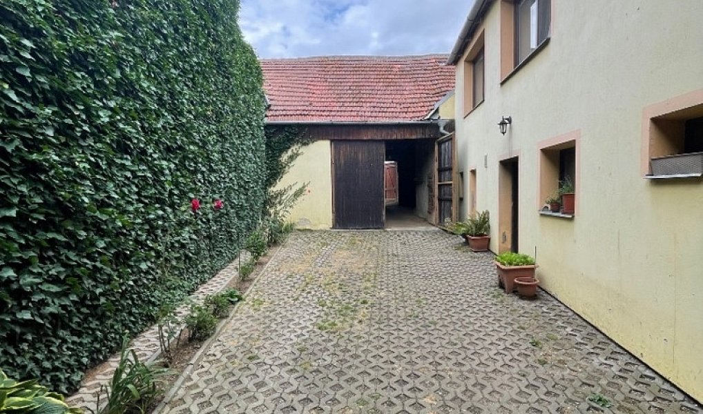 Prodej domu 177 m² s pozemkem 379 m², Nové Syrovice – náhled fotky 2