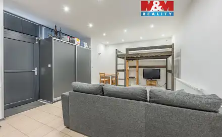 Prodej bytu 1+kk 45 m²