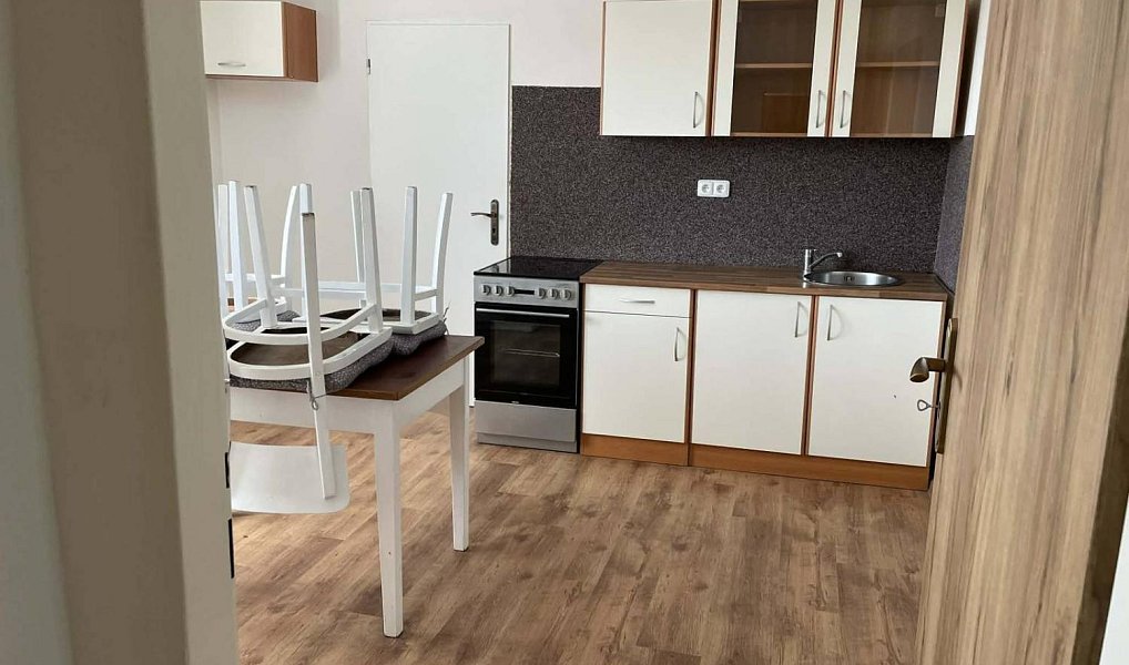 Prodej domu 160 m² s pozemkem 978 m², Morkovice-Slížany – náhled fotky 12