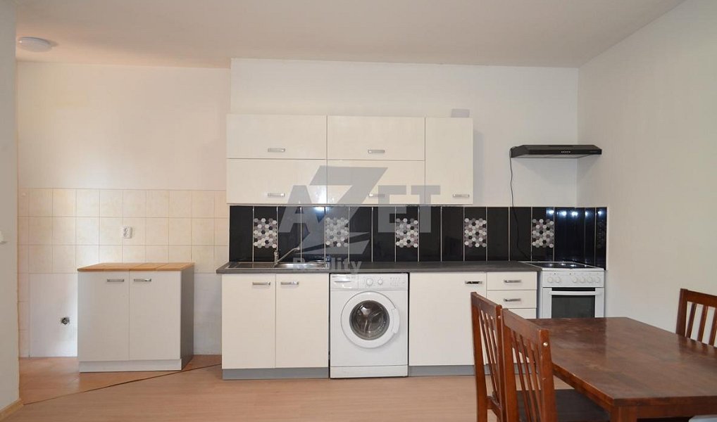 Prodej domu 160 m² s pozemkem 119 m², Uničov – náhled fotky 2