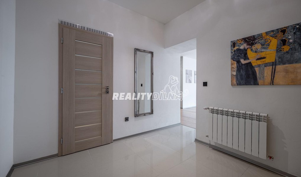 Prodej bytu 3+kk 99 m², Praha – náhled fotky 14