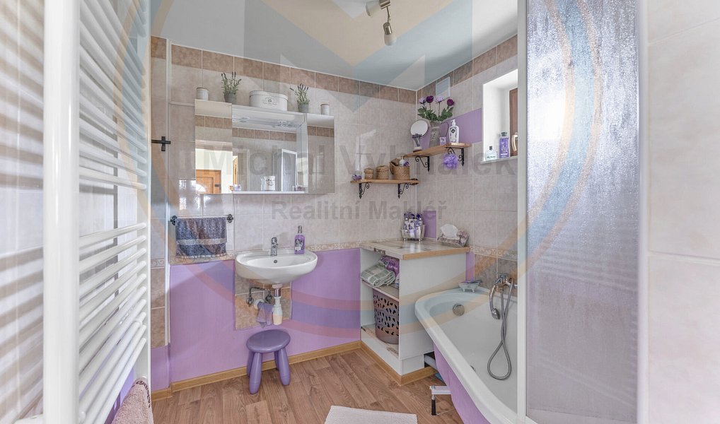 Prodej domu 160 m² s pozemkem 1 269 m², Vraňany – náhled fotky 12