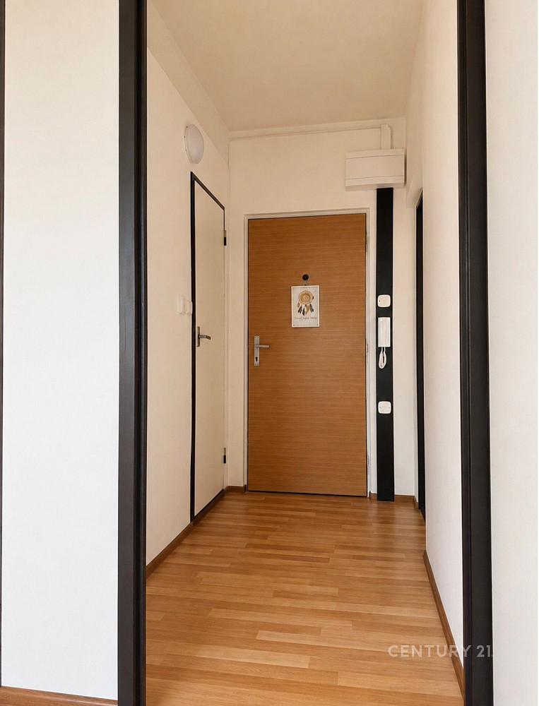 Pronájem bytu 2+kk 41 m² – fotografie 4