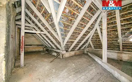 Prodej půdního prostoru, 124 m2, Plzeň, ul. Němejcova, Němejcova, Plzeň - Jižní Předměstí