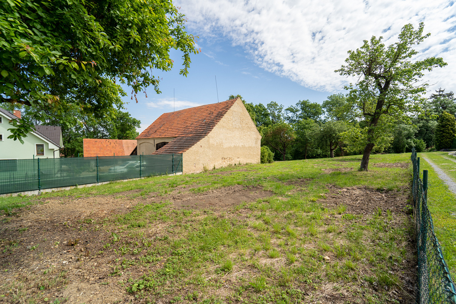 Prodej stavebního pozemku 1 774 m² – fotografie 5