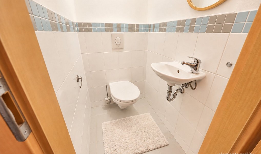 Prodej bytu 2+kk 60 m², Praha – náhled fotky 9