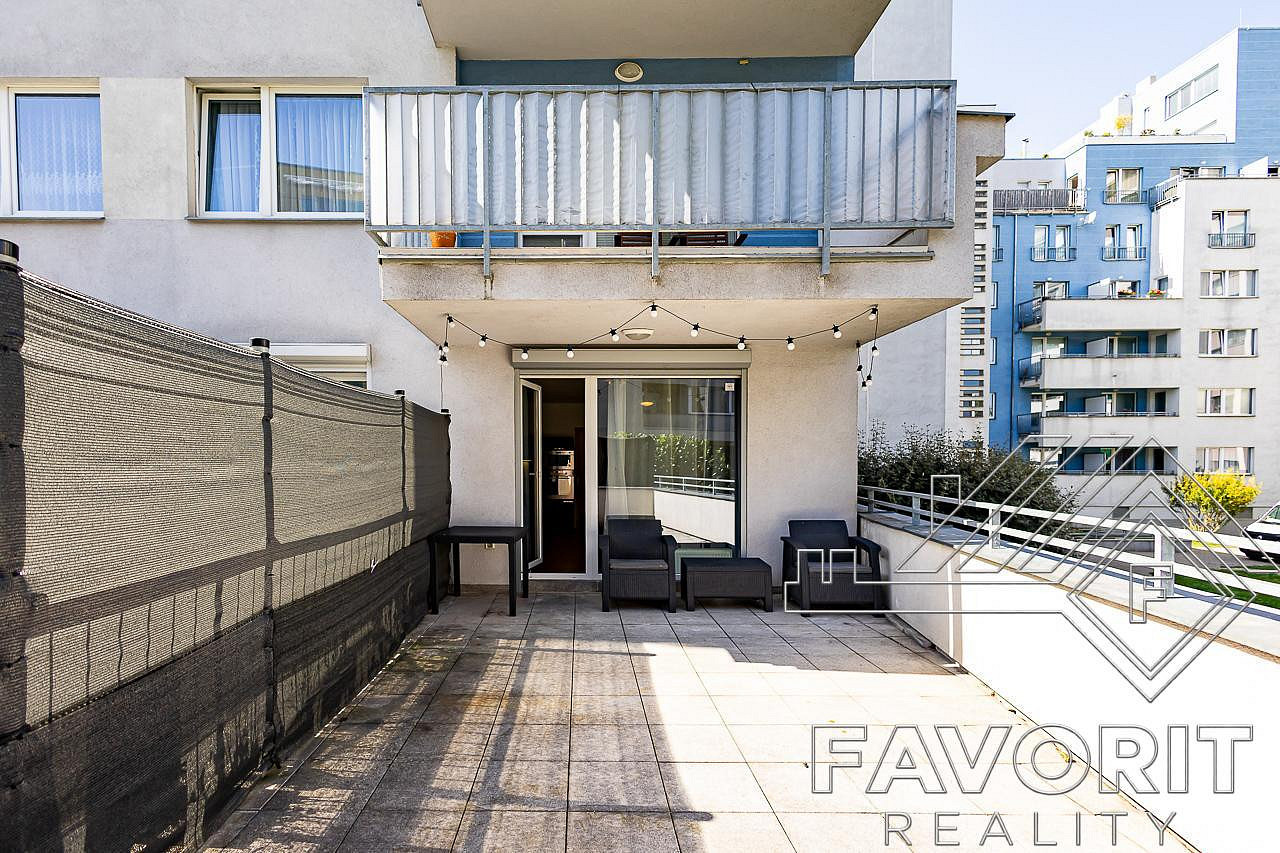Pronájem bytu 2+kk 57 m² – fotografie 5