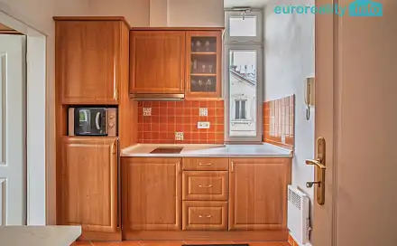 Prodej bytu 1+1 35 m², Hlavní třída, Mariánské Lázně, okres Cheb