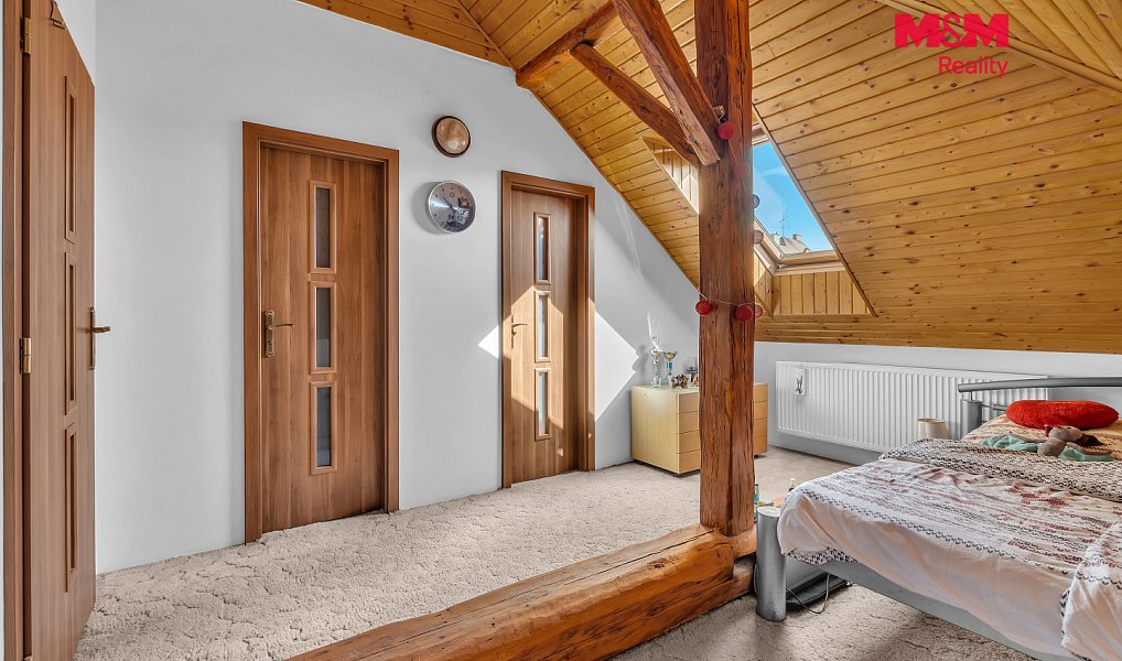 Prodej domu 150 m² s pozemkem 488 m², Holice – náhled fotky 6