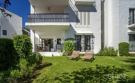 Prodej bytu 4+kk 99 m², Nueva Andalucía, Španělsko