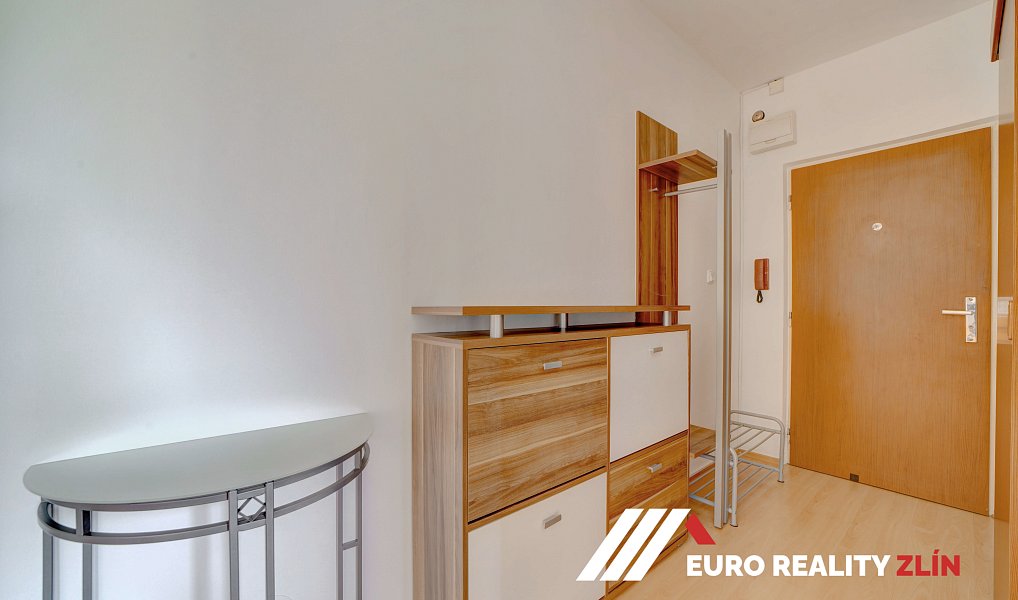 Pronájem bytu 2+1 66 m², Zlín – náhled fotky 11
