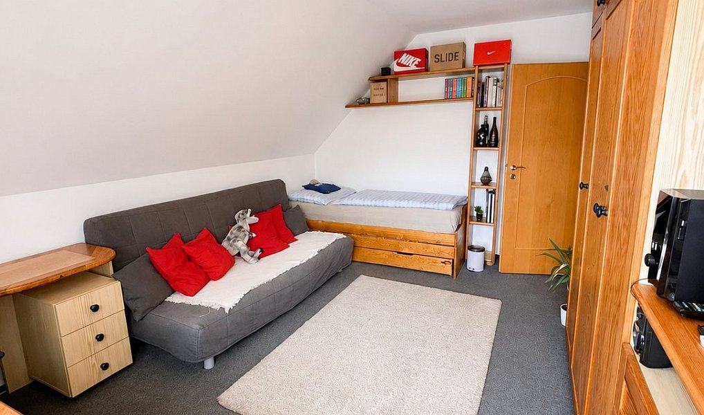 Prodej domu 146 m² s pozemkem 192 m², Syrovice – náhled fotky 20