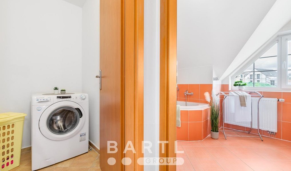 Prodej domu 118 m² s pozemkem 204 m², Frymburk – náhled fotky 33