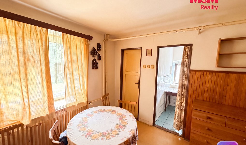 Prodej domu 230 m² s pozemkem 460 m², Tochovice – náhled fotky 9