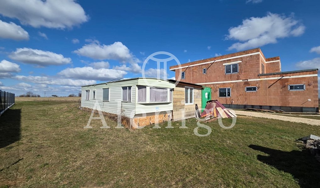 Prodej chaty/chalupy 32 m², Jenštejn – fotka 1 z 9