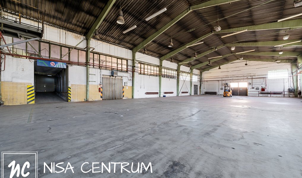 Pronájem výrobních prostor 6 000 m², Hostinné – náhled fotky 22
