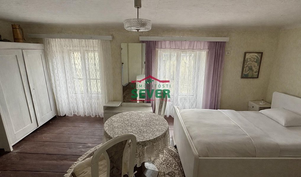Prodej domu 300 m² s pozemkem 925 m², Čistá – náhled fotky 31