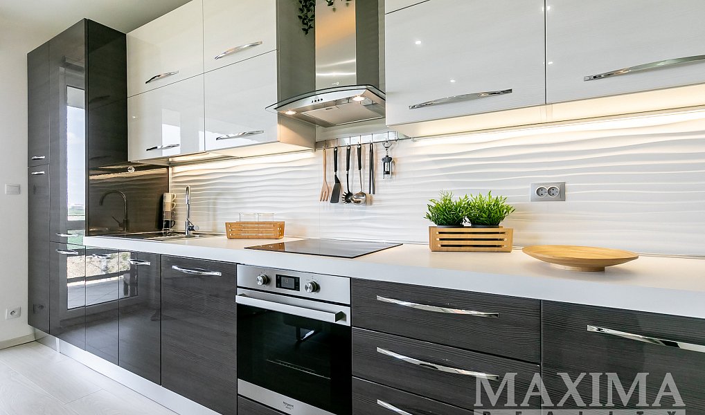 Pronájem bytu 2+kk 50 m², Praha – náhled fotky 2