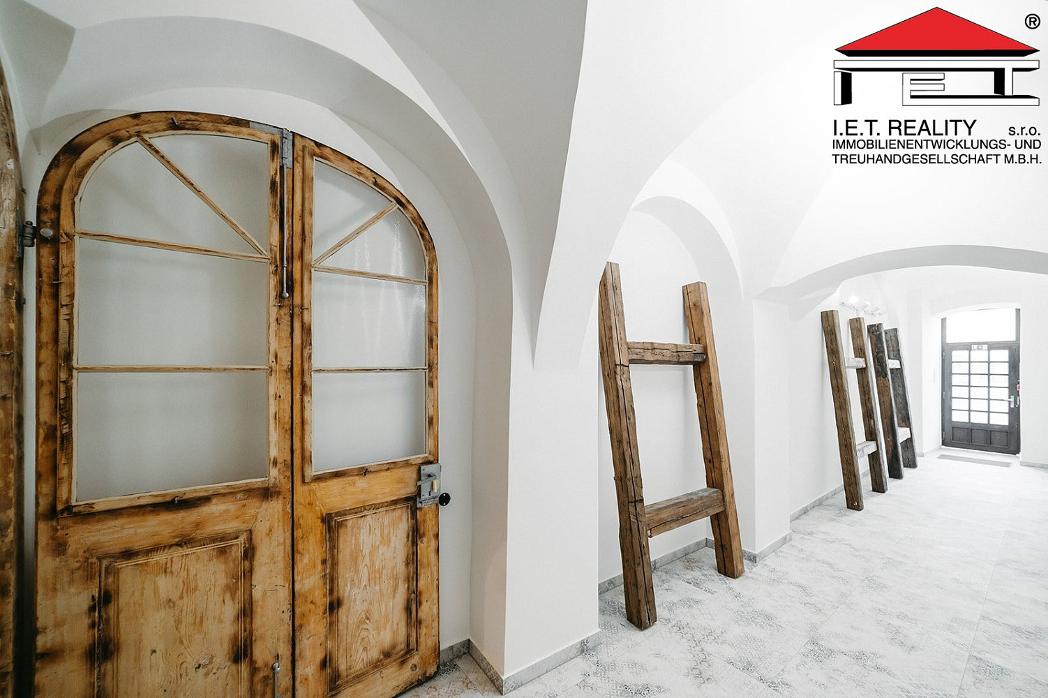 Prodej ubytovacího objektu 405 m² – fotografie 4