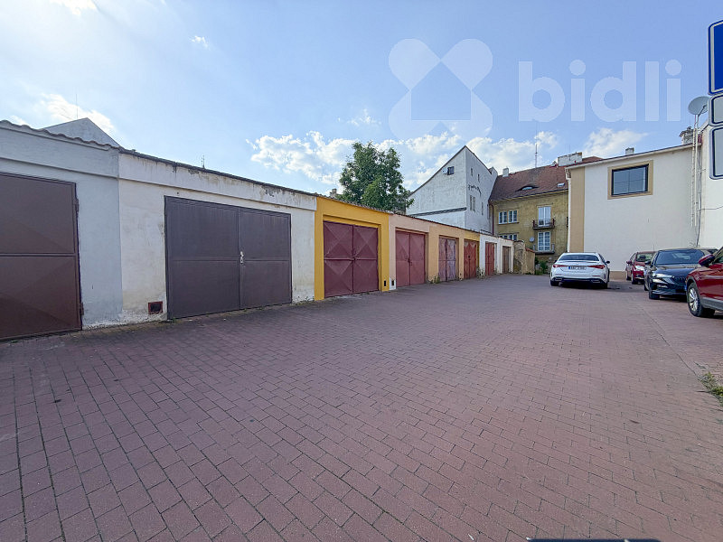 Prodej zděné garáže po rekonstrukci - centrum Litoměřic – fotografie 4