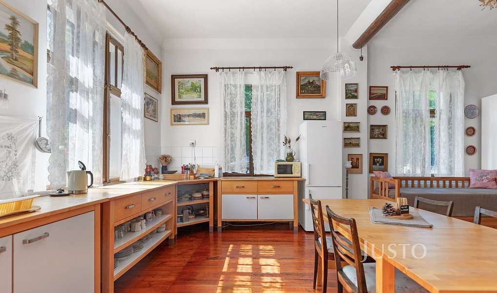 Prodej domu 336 m² s pozemkem 1 978 m², Železný Brod – náhled fotky 4