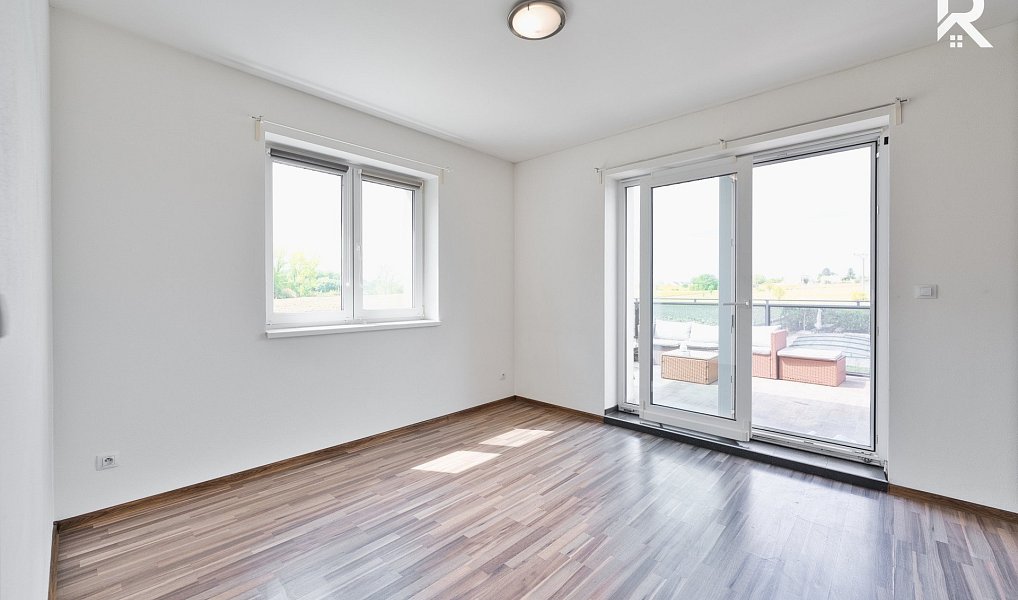 Prodej ubytovacího objektu 617 m², Drnholec – náhled fotky 35