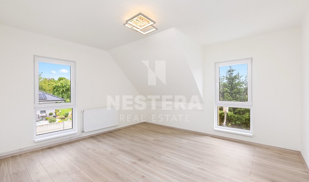 Prodej domu 130 m² s pozemkem 482 m², Jesenice – náhled fotky 13