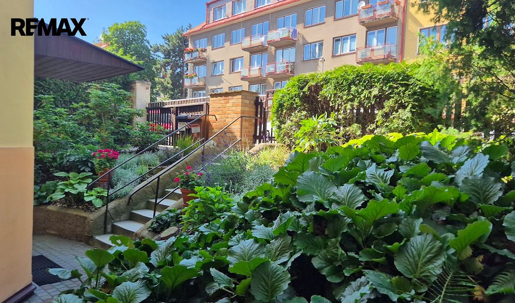 Pronájem bytu 1+1 47 m², Praha – náhled fotky 10