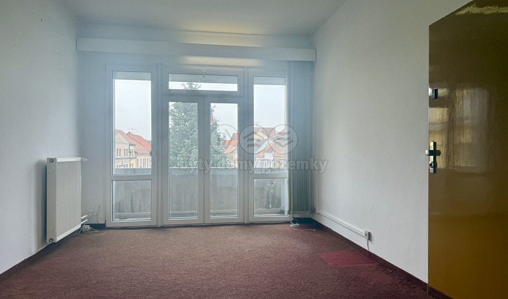 Pronájem kanceláře 18 m², Blatná – náhled fotky 4