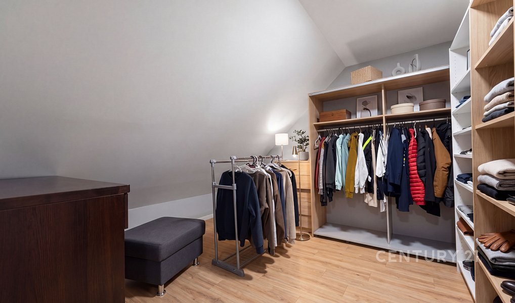 Prodej domu 284 m² s pozemkem 1 154 m², Roštín – náhled fotky 24