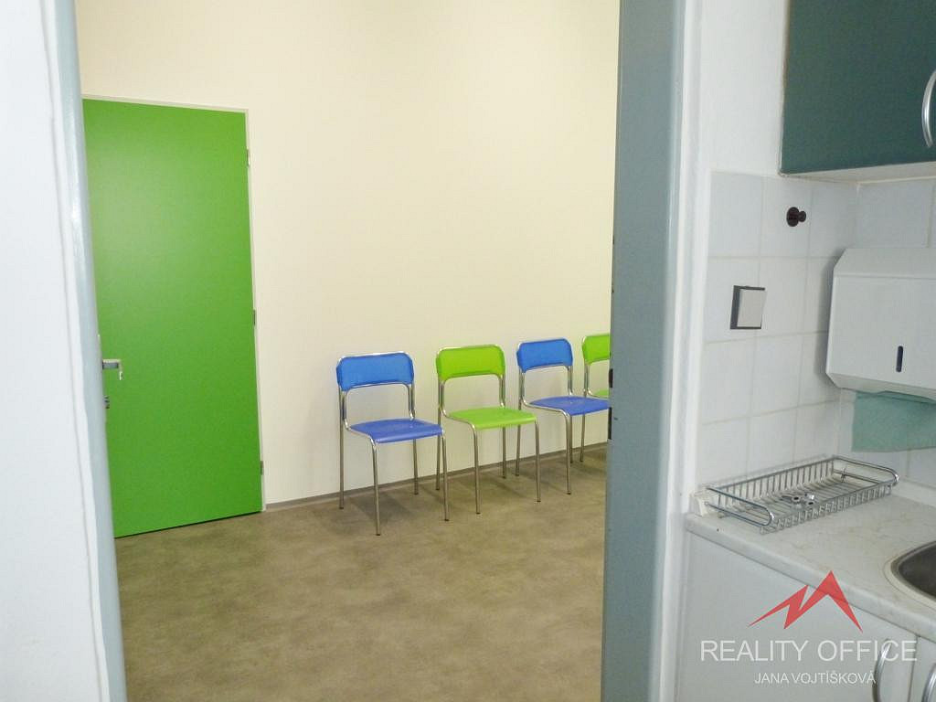 Pronájem komerčního objektu (jiného typu) 73 m² – fotografie 3